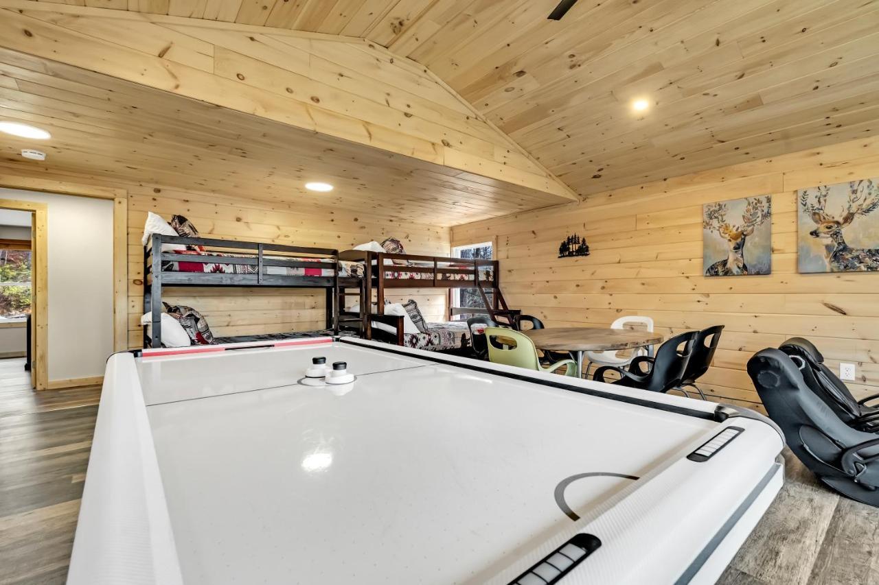 Whispering Winds, Hot Tub, Game Room, Wifi, 1089 Free Tickets Each Paid Day, Dollywood And More 蓋特林堡 外观 照片