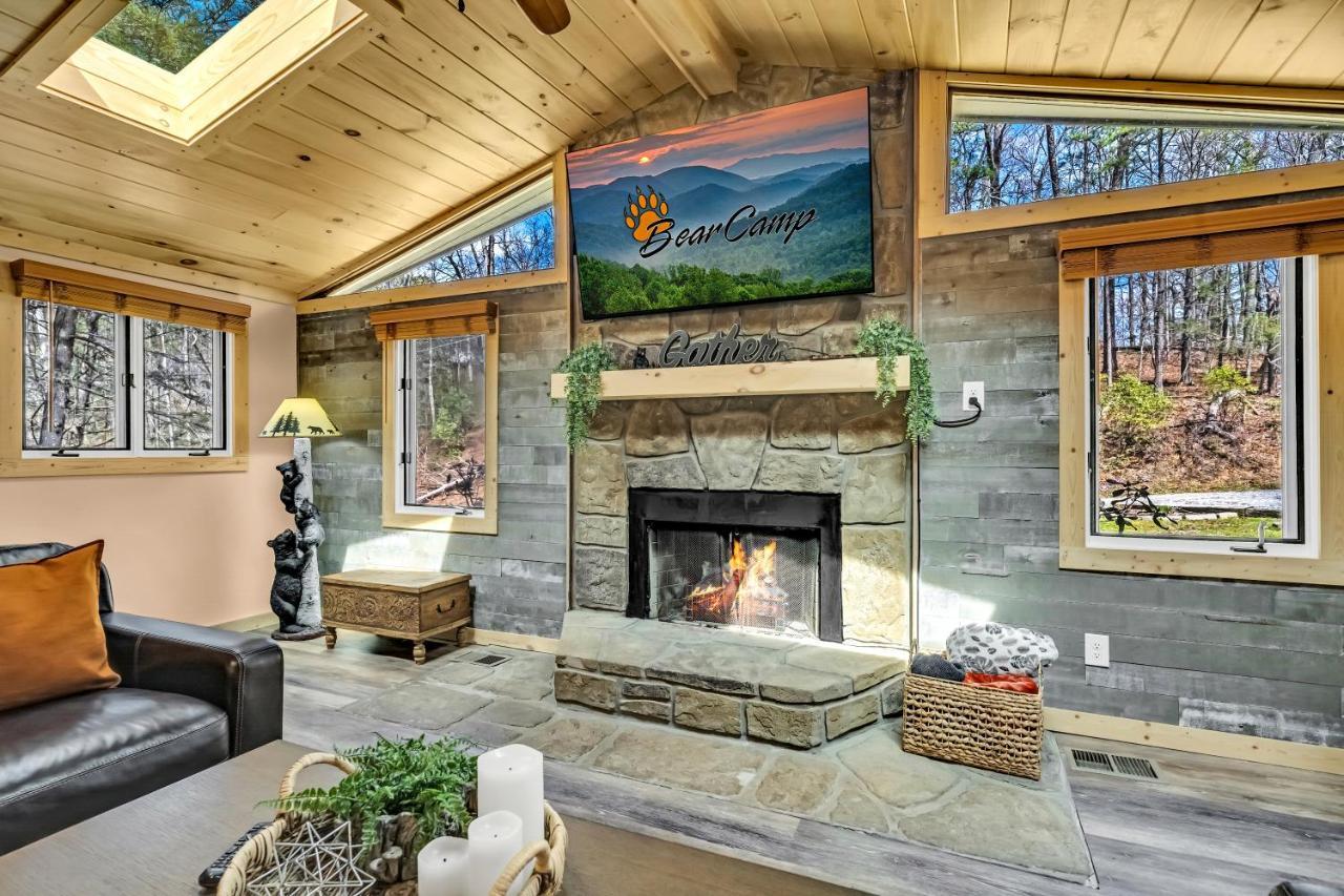 Whispering Winds, Hot Tub, Game Room, Wifi, 1089 Free Tickets Each Paid Day, Dollywood And More 蓋特林堡 外观 照片